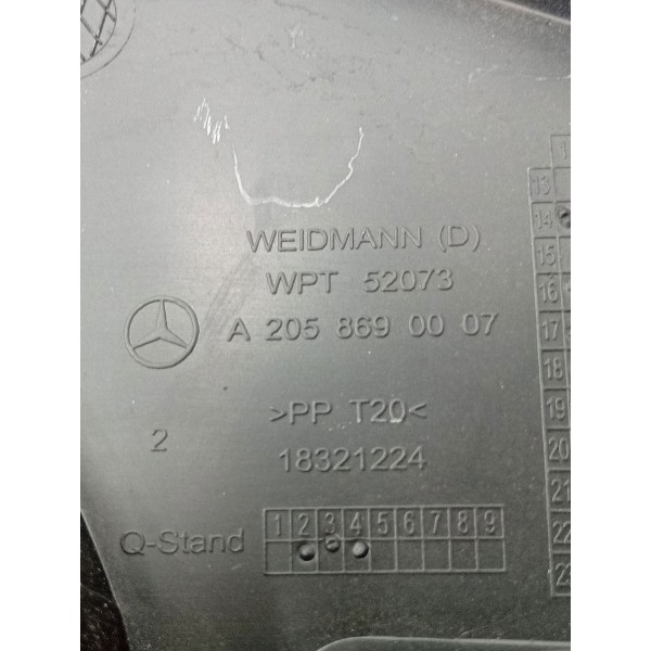Suporte Esguicho Parabrisa Mercedes C180 15/19 A2058690007