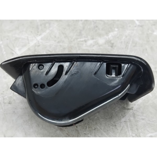 Moldura Top Tether Banco Mercedes C180 15/19 A2058680239