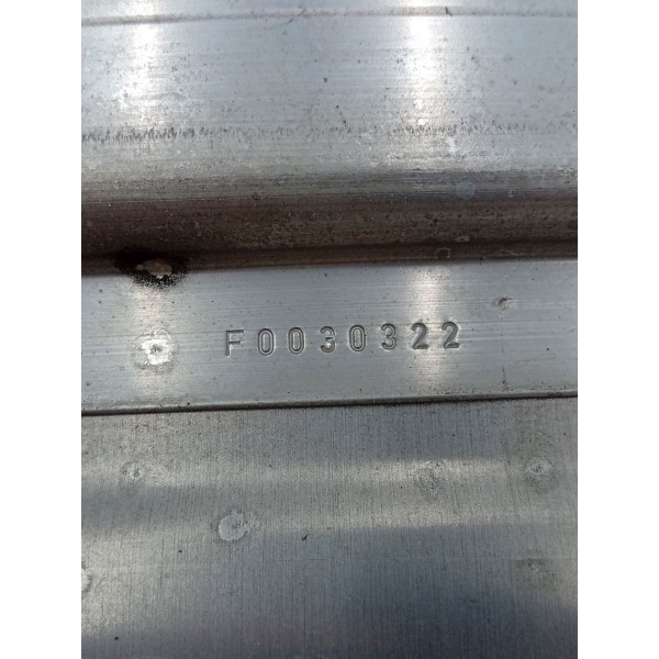 Painel Dianteiro Superior Mercedes C180 15/19 F0030322