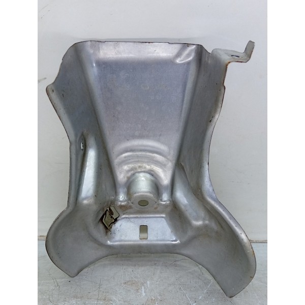 Protetor Coxim Motor Direito Mercedes C180 15/19 A2052400345