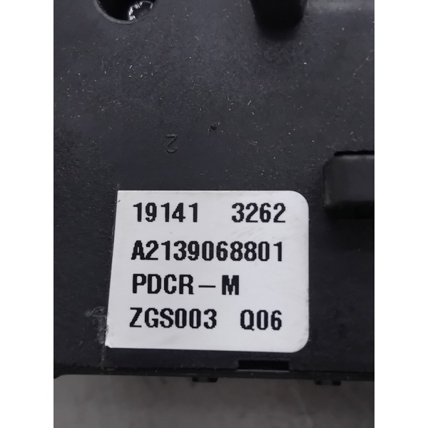 Caixa Fusiveis Interna Mercedes C180 15/19 A2139068801
