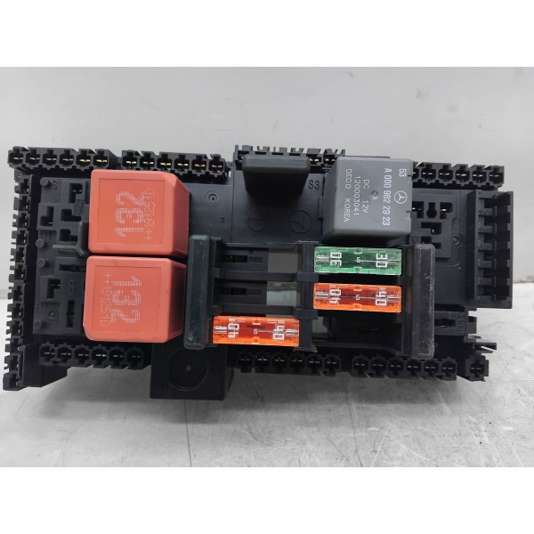 Caixa Fusiveis Interna Mercedes C180 15/19 A2139068801