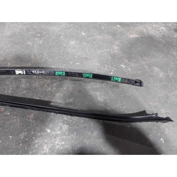Par Friso Do Teto Mercedes C180 15/19 A2056900182
