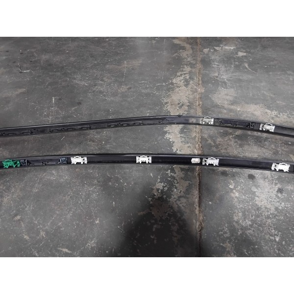 Par Friso Do Teto Mercedes C180 15/19 A2056900182