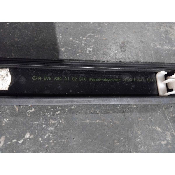 Par Friso Do Teto Mercedes C180 15/19 A2056900182