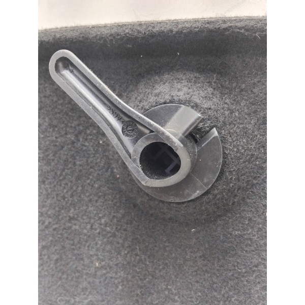 Tampa Forro Porta Malas Mercedes C180 15/19