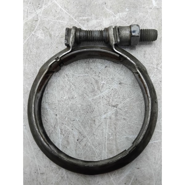 Bracadeira Escape Mercedes C180 15/19 A000995xx33