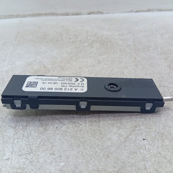 Módulo Keyless Mercedes C180 15/19 A2139056600