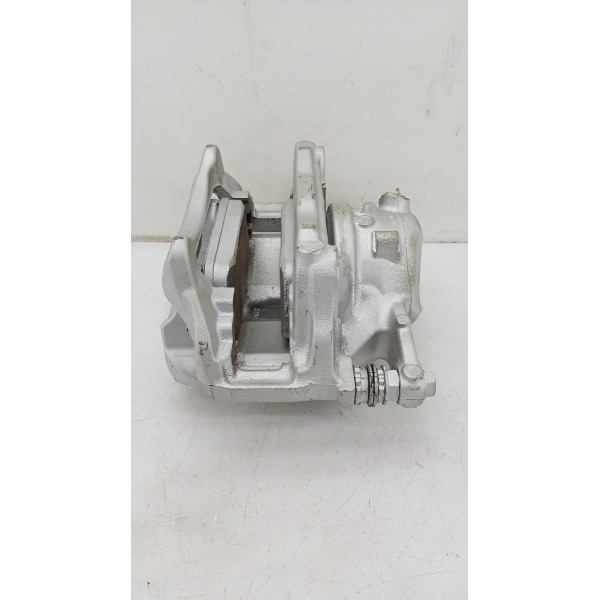 Pinça Dianteira Direita Mercedes C200 2.0t 14/15