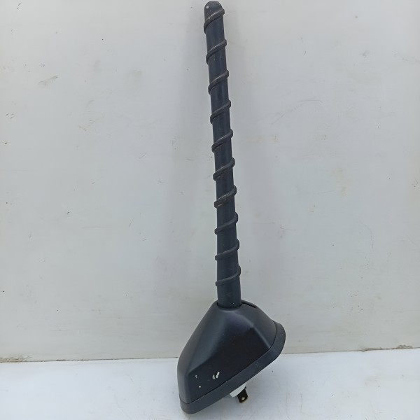 Antena De Teto Com Base Hyundai Hb20s 13/19 2012001
