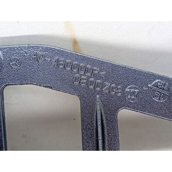 Dobradiça Porta-malas Direita Mercedes C180 2015 2016 A 2019