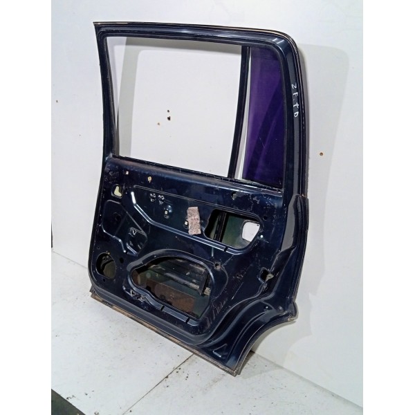 Porta Traseira Direita Chevrolet Zafira 2001 A 2012 Traseira