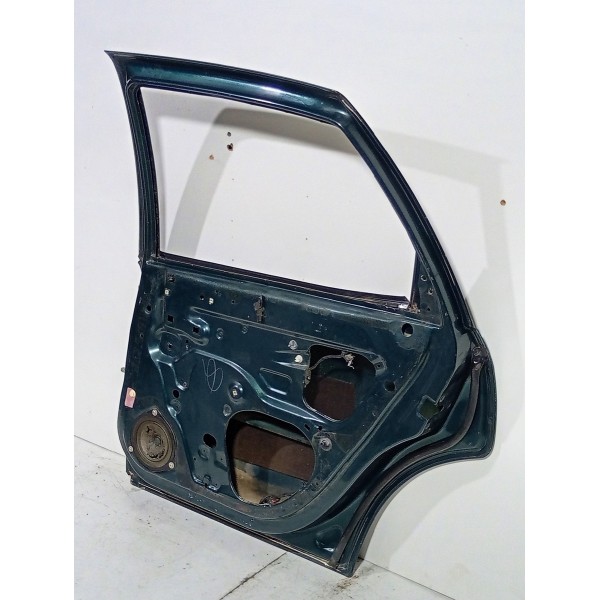 Porta Traseira Direita Chevrolet Vectra 1995 1996 97 A 2005