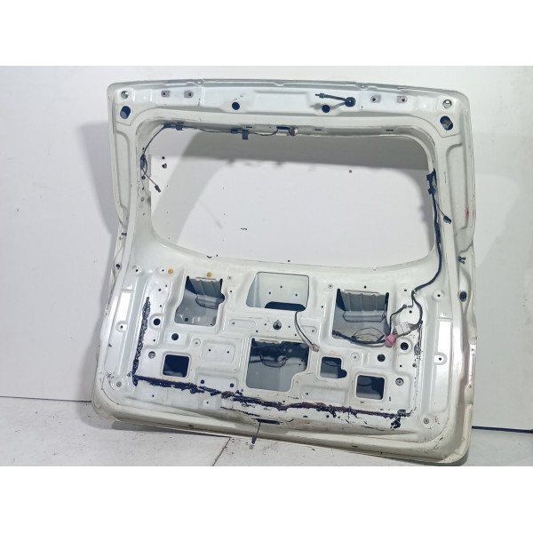 Tampa Traseira Ssangyong Kyron 2011 Peça Original Carro