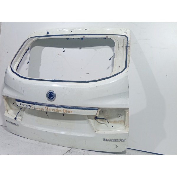 Tampa Traseira Ssangyong Kyron 2011 Peça Original Carro