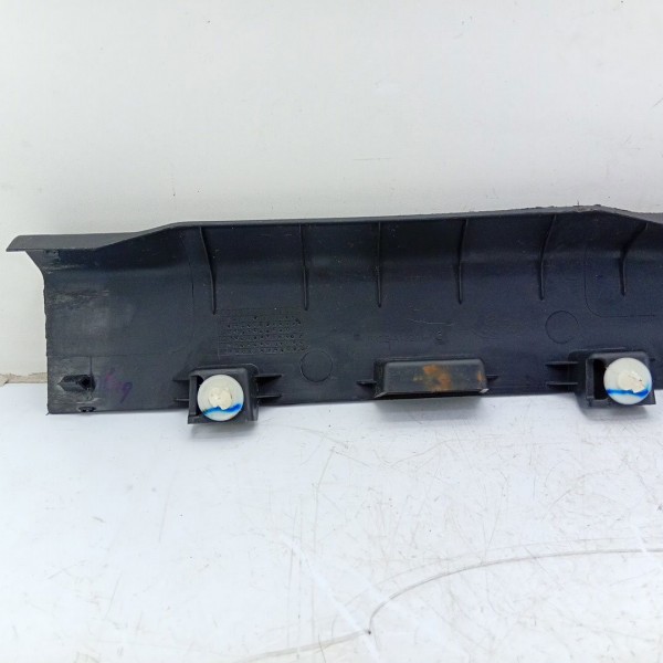 Soleira Dianteira Esquerda Ford Ka 2014 A 2022 E3b5a13201ac