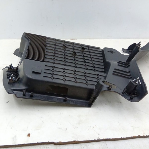 Acabamento Porta Malas Esquerdo Ford Ka 2014 A 2022