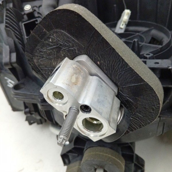 Caixa Evaporadora De Ar Ford Ka  2014 A 2022