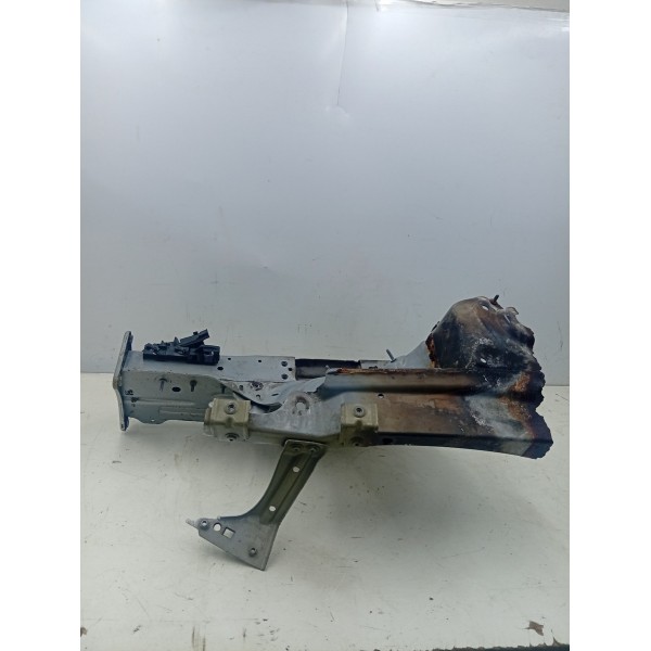 Caixa De Roda Longarina Esquerda Volkswagen Jetta 05\22