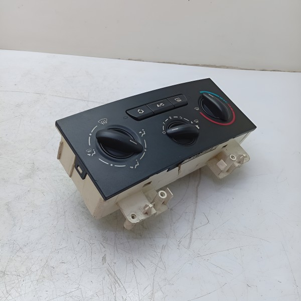 Comando Ar Condicionado Peugeot 307 2008 A 2011