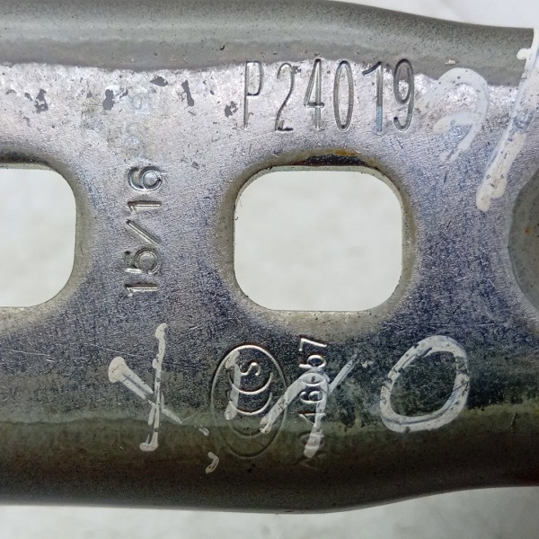 Dobradiça De Porta Dianteira Esquerda Chevrolet Onix 2022