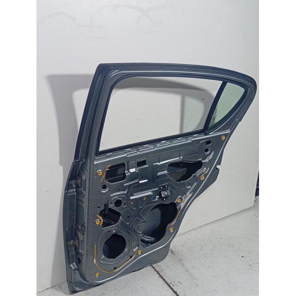 Porta Traseira Direita Fiat Palio 2012 A 2017