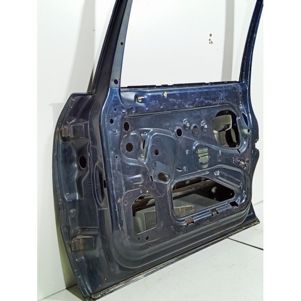 Porta Dianteira Direita Chevrolet Zafira 2001 2002 03 A 2011