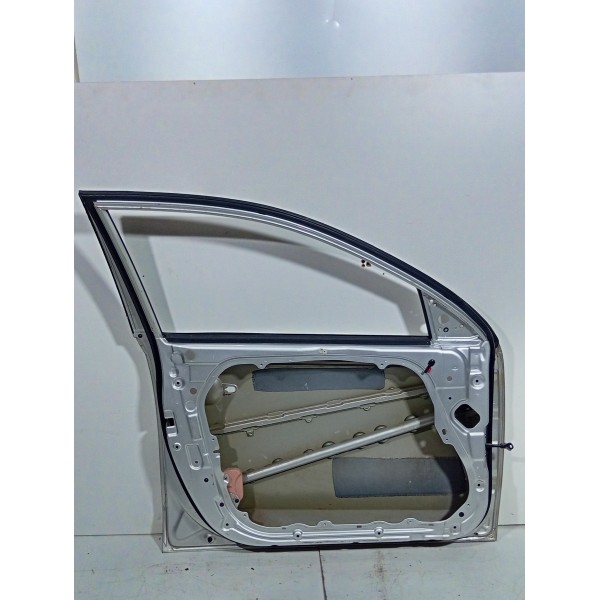 Porta Dianteira Esquerda Hyundai I30 2009 2010 2011 A 2012
