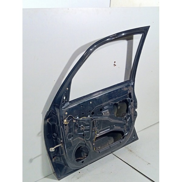 Porta Dianteira Direita Chevrolet Meriva 2003 2004 A 2011