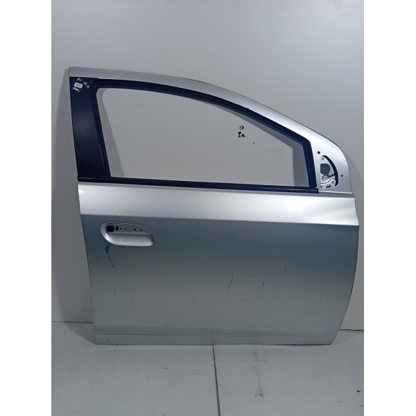 Porta Dianteira Direita Chevrolet Onix 2012 A 2019