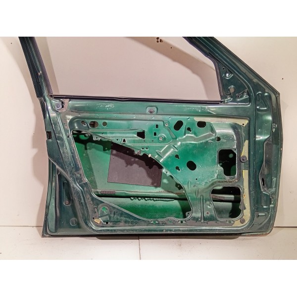 Porta Dianteira Esquerda Volkswagen Polo 1997 A 2002