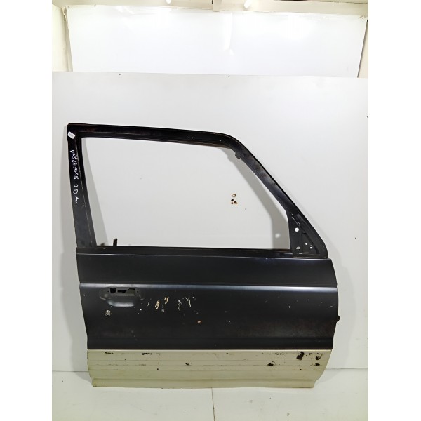 Porta Direita Direita Mitsubishi Pajero 1988 A 2001 Dianteira