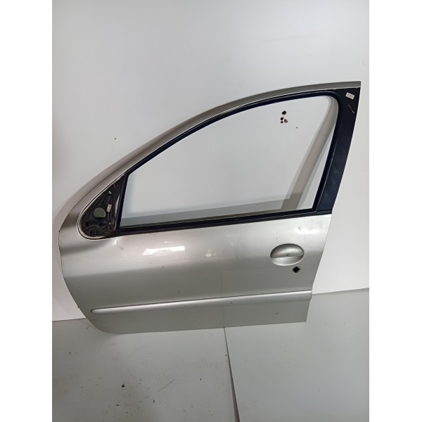 Porta Dianteira Esquerda Peugeot 206  2004 A 2012