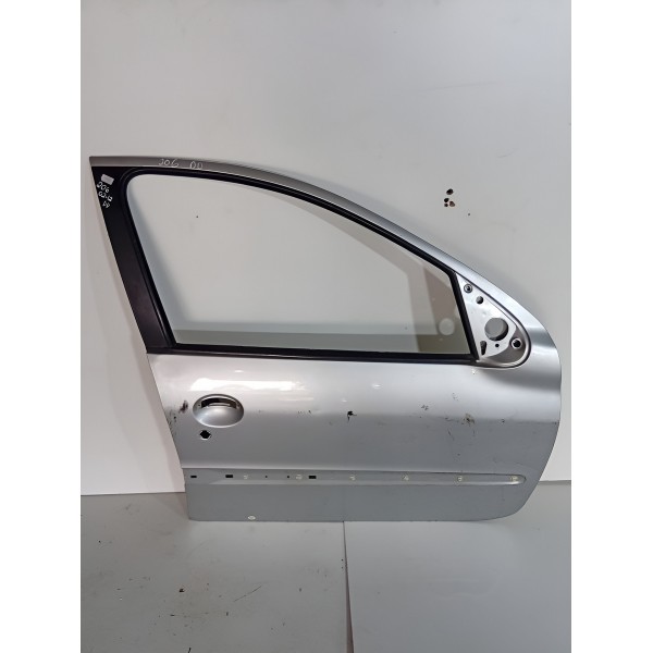 Porta Dianteira Direita Peugeot 206 2007 A 2015