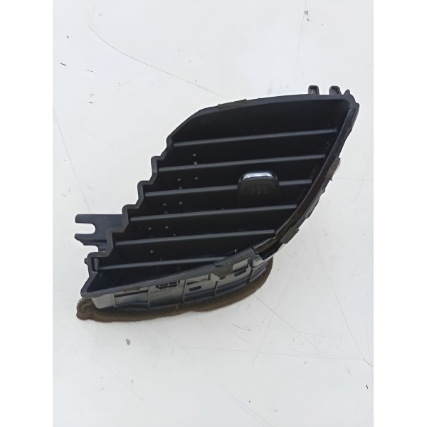 Difusor De Ar Central Direito Gm Tracker 2017 A 2019