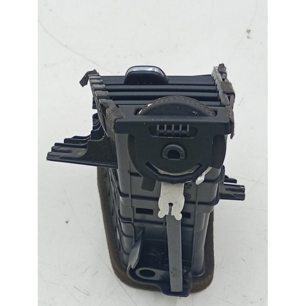 Difusor De Ar Condicionado Central Direito Tracker 2018