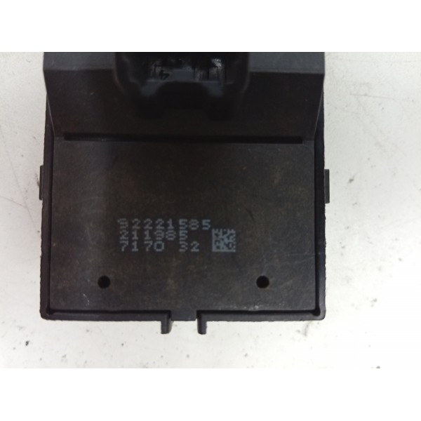 Botao Vidro Dianteiro Direito Chevrolet Onix 2003 04 A 2018