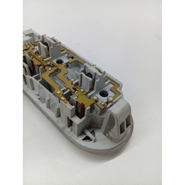 Lanterna Luz Teto Cortesia Renault Duster 2017