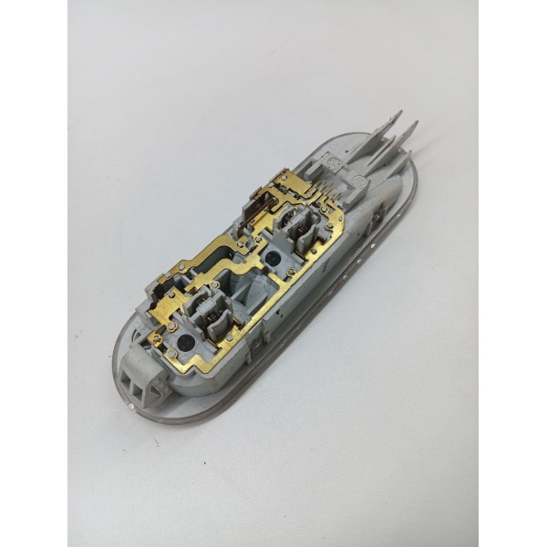 Lanterna Luz Teto Cortesia Renault Duster 2017