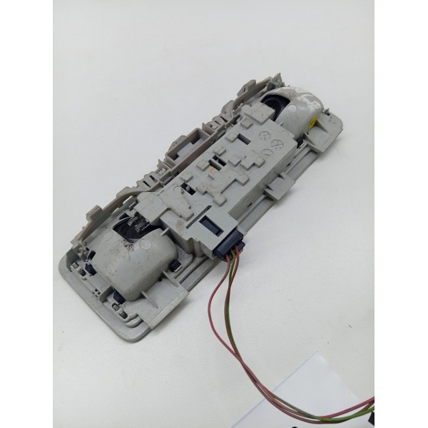 Luz Interna Traseira De Teto Volkswagen Polo 2020