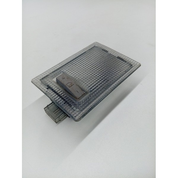 Luz Cortesia Teto Traseiro Chevrolet Onix 2015 A 2016
