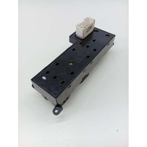 Interruptor De Janela Hyundai I30 2007 A 2012
