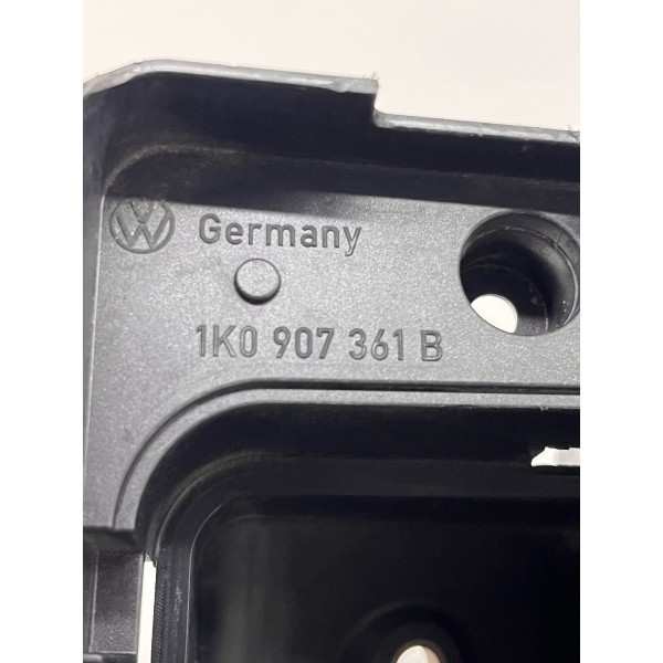 Suporte Caixa Fusível Volkswagen Jetta 2012