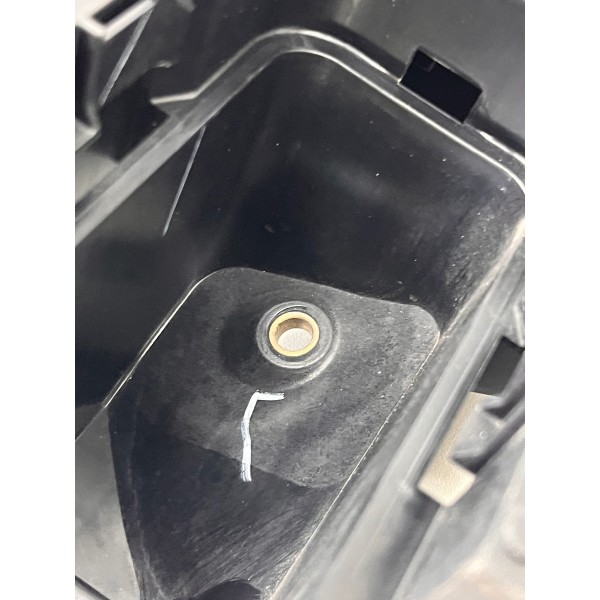 Suporte Caixa Fusível Volkswagen Jetta 2012