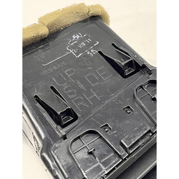 Difusor De Ar Direito Nissan Tiida 2009 A 2012
