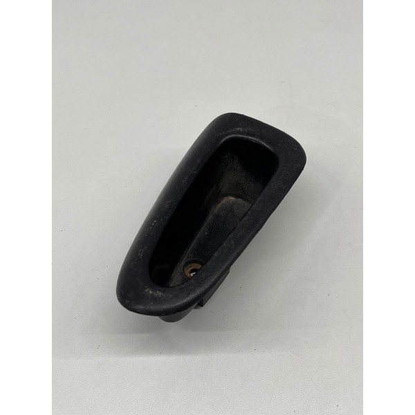 Puxador Da Porta Traseira Esquerda Peugeot 208 2013