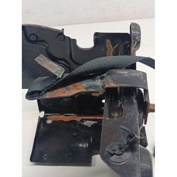 Suporte Bateria Fiat Cronos 2018 2019 A 2022