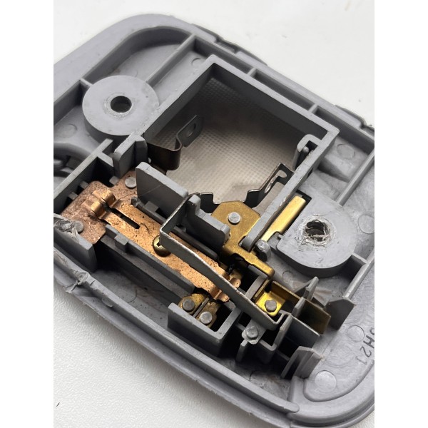 Luz Cortesia Teto Traseiro Mitsubishi Pajero 2003