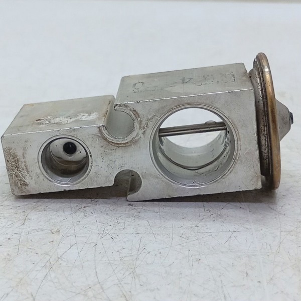 Válvula De Expansão Torre Ar Condicionado Toyota Etios 13/21