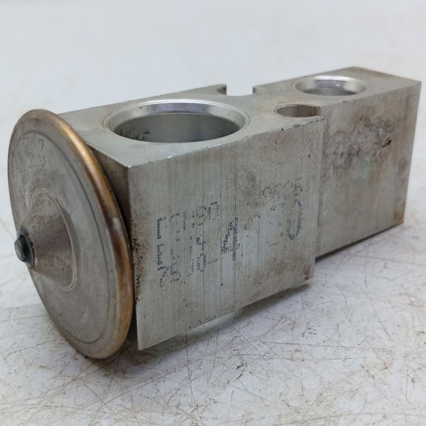 Válvula De Expansão Torre Ar Condicionado Toyota Etios 13/21